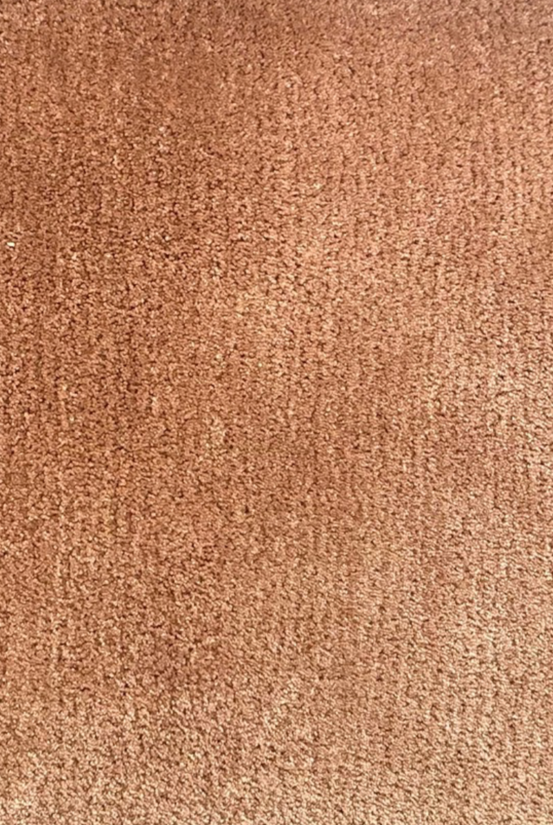 Essence 42 - Soft Marsala