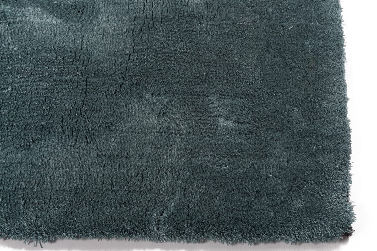 Velvet Touch 32 - Faded Green